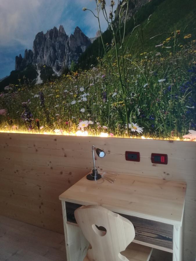 利德雅雷酒店 莫埃纳 外观 照片